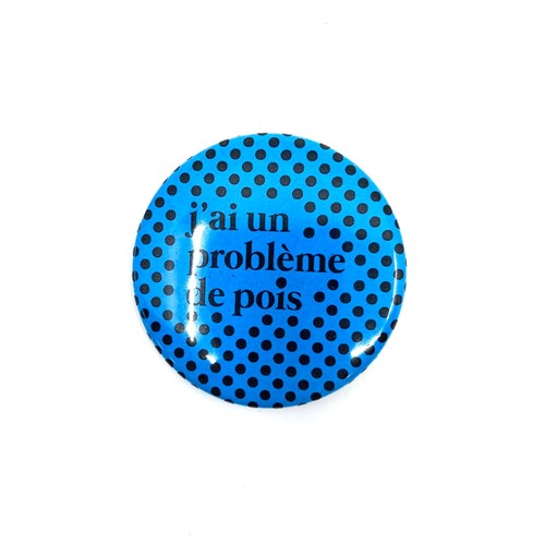 5438_1_la-maculee-badge-problème-de-pois.jpg