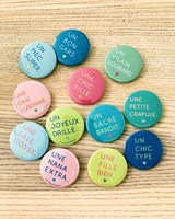 12322_2_en voit - tous les badges.jpg