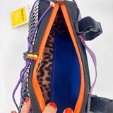 13942_2_C.POUKI AMONO Le medium unique mauve 2.jpg
